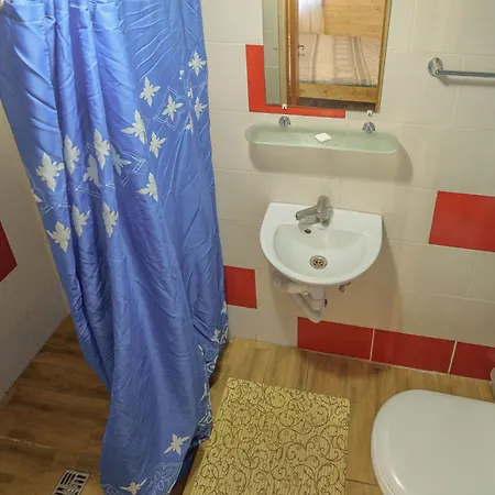 Juros Nendre Lodge