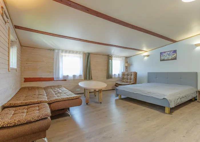 Juros Nendre 山林小屋 *