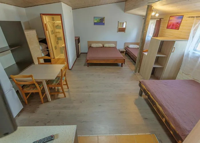 山林小屋 Juros Nendre *