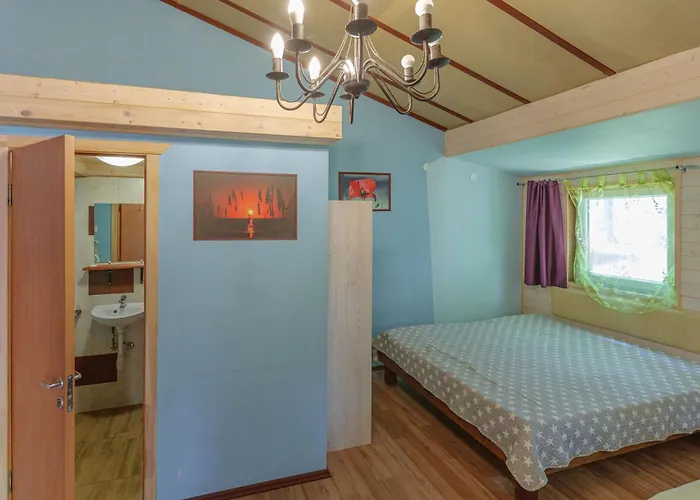 Juros Nendre 帕兰加