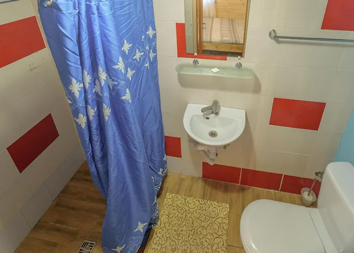 Juros Nendre 山林小屋